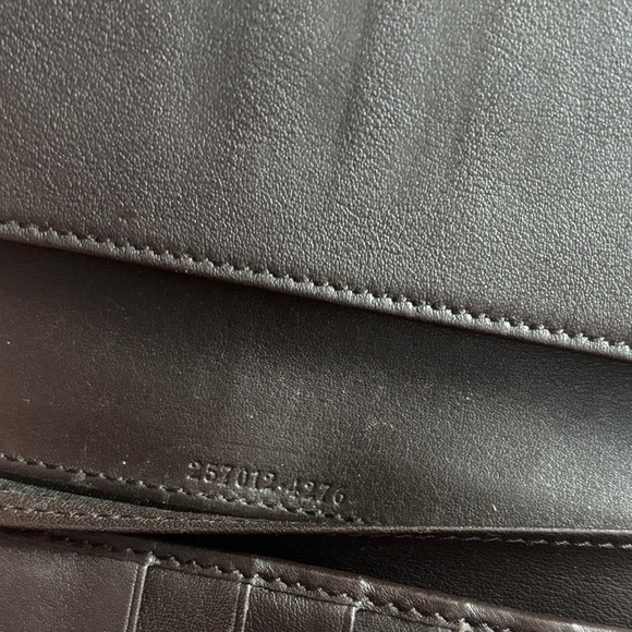 Gucci Dark Brown GG Embossed Wallet - Picture 7 of 8
